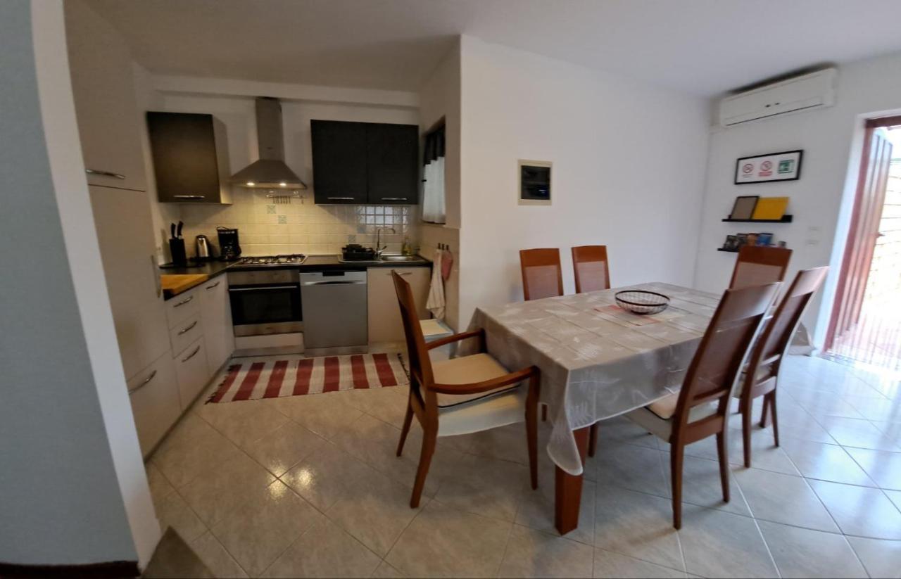 Apartments Mari Novigrad Istria Buitenkant foto
